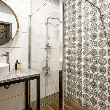 Urban Chic - Center - Great Location&kosciuszki Διαμέρισμα